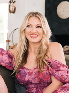 Tarah DeWitt